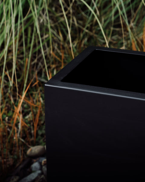 POWDER COATED ALUMINUM TROUGH PLANTERS