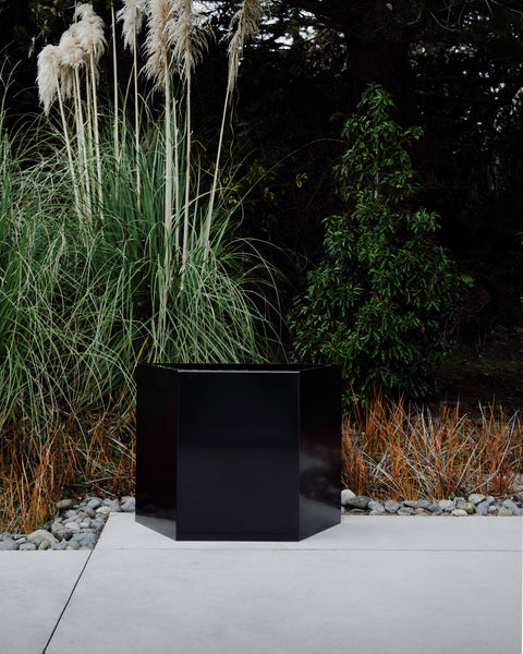 POWDER COATED ALUMINUM HEX PLANTERS
