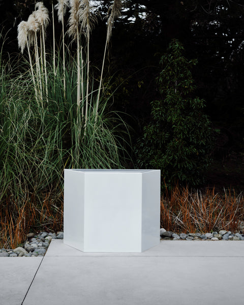 POWDER COATED ALUMINUM HEX PLANTERS