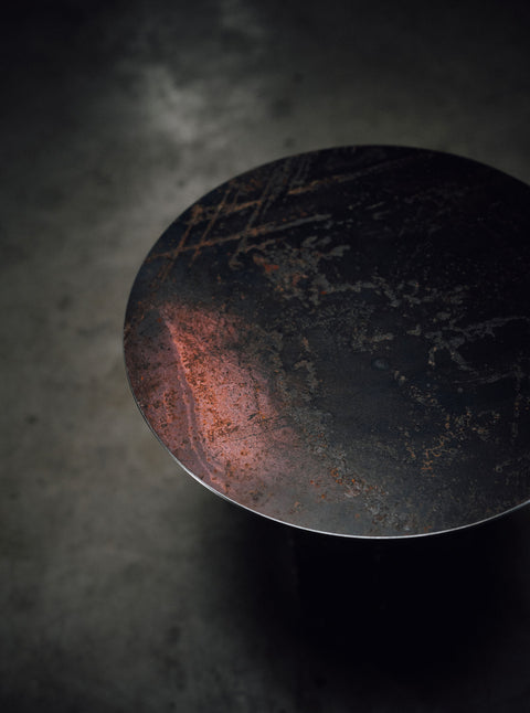 THE EDGE SIDE TABLE